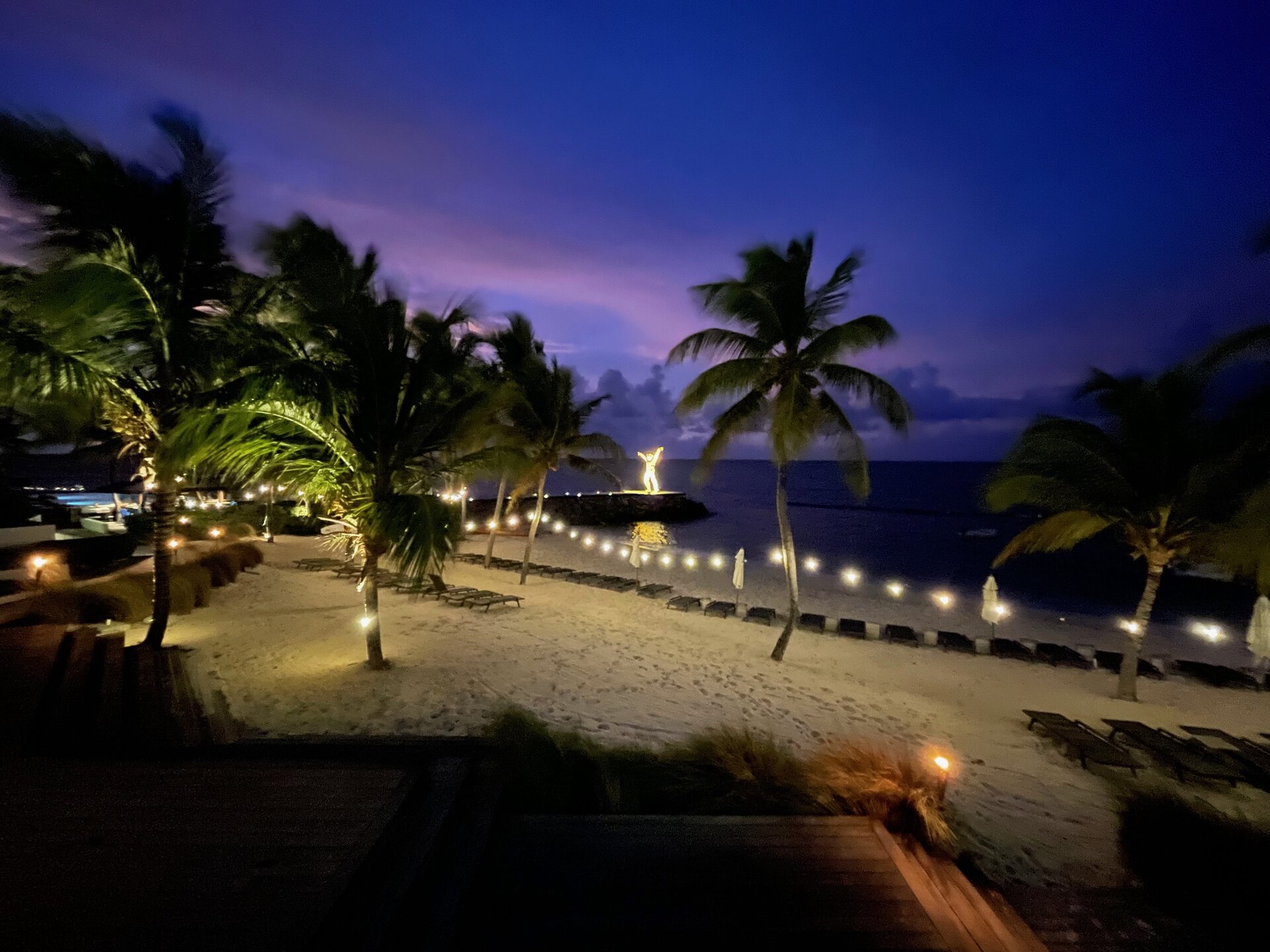 Boonji Spaceman sculpture at Hodges Bay